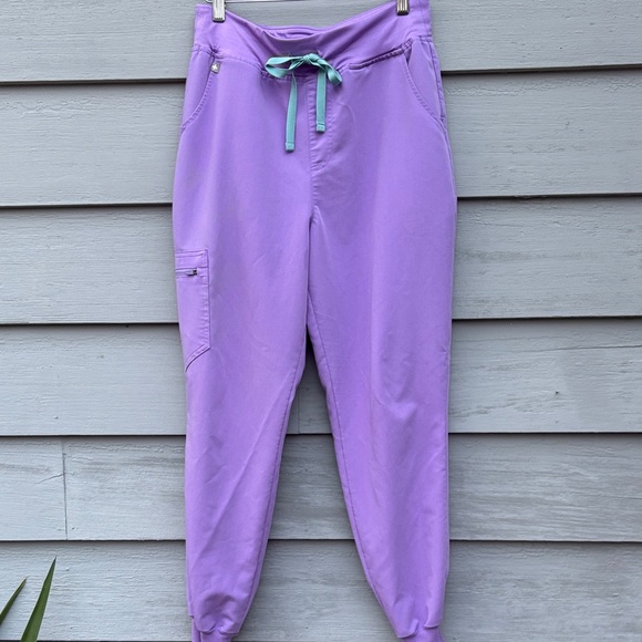 Figs Scrub Set - Picture 6 of 8